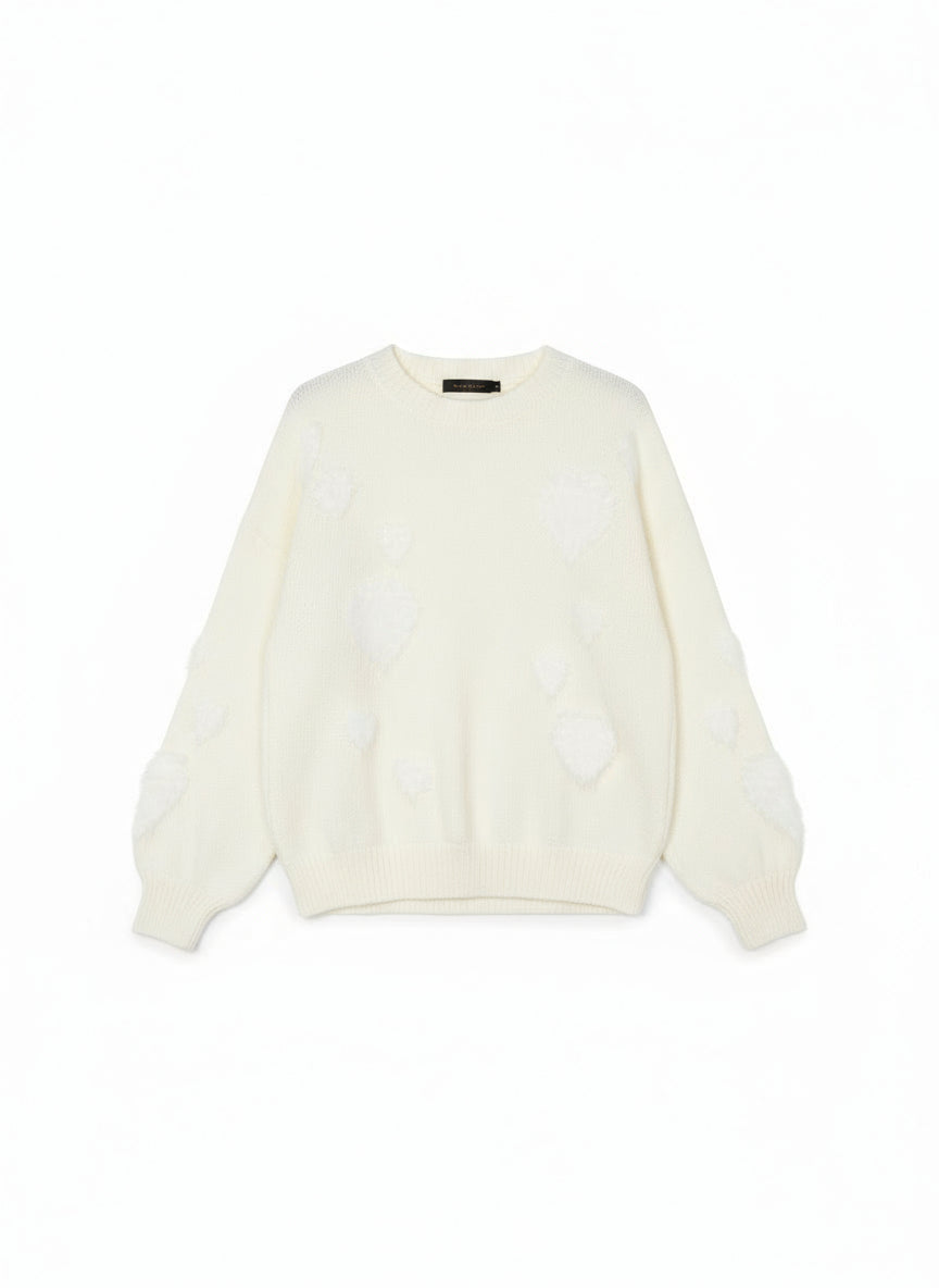 Sieviešu džemperis ar dekoratīvām baltām sirdīm