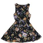 Sieviešu kleita ar ziediem – Boohoo – EUR 36 / UK 8