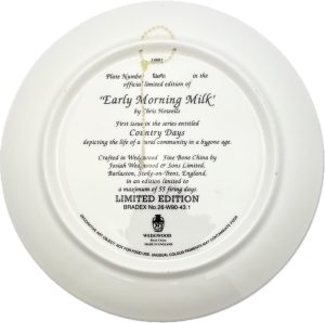 Dekoratīvs šķīvis - Wedgwood - Early Morning Milk